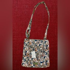 Vera Bradley Floral Ultralight Hipster Crossbody Quilted Zip Shoulder Bag